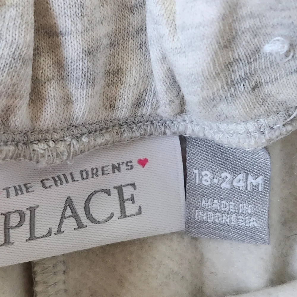 The Children's Place Unicorn/LOVE Sweatshirt/Sweatpants Set Size 18-24 months - Picture 11 of 16